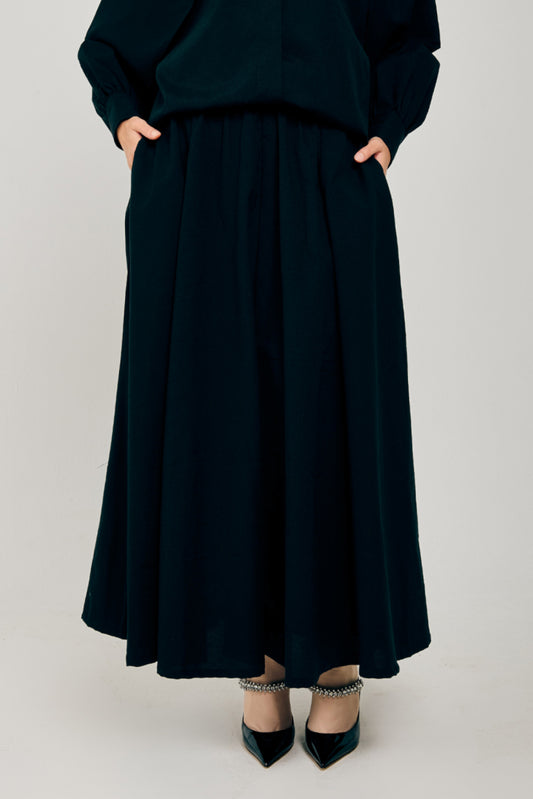 EASE Collection – Black Skirt