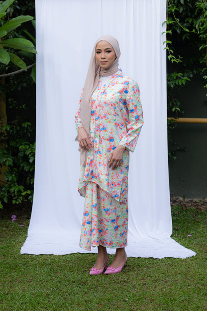 Kebarung Poppy