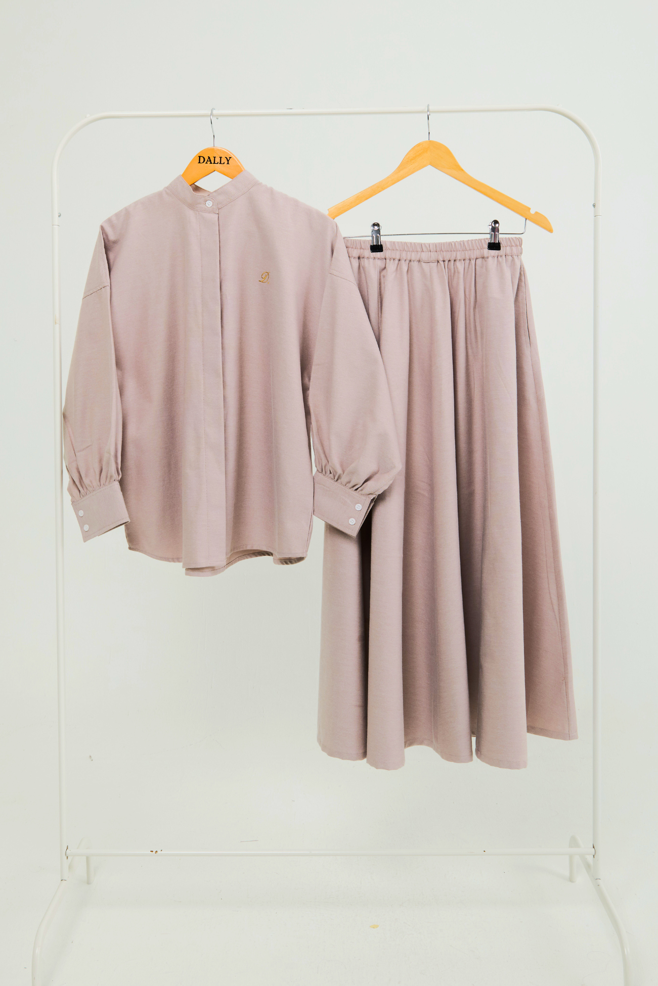 EASE Collection – Taupe Blouse