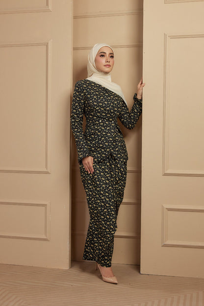 Saloma - Black